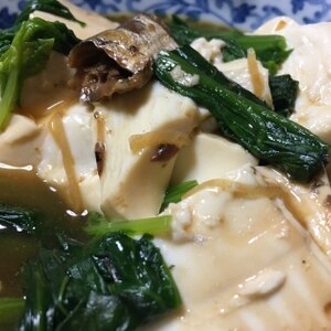 イワシ缶の豆腐和え